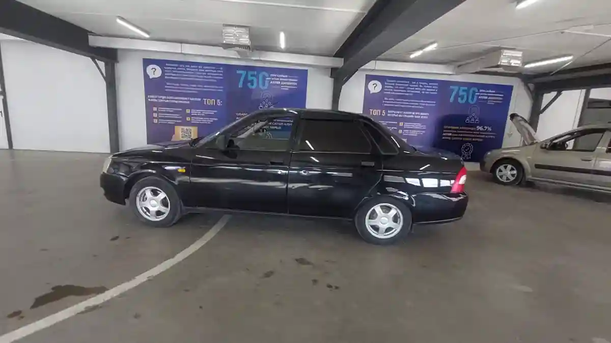 LADA (ВАЗ) Priora 2011 года за 1 800 000 тг. в Астана