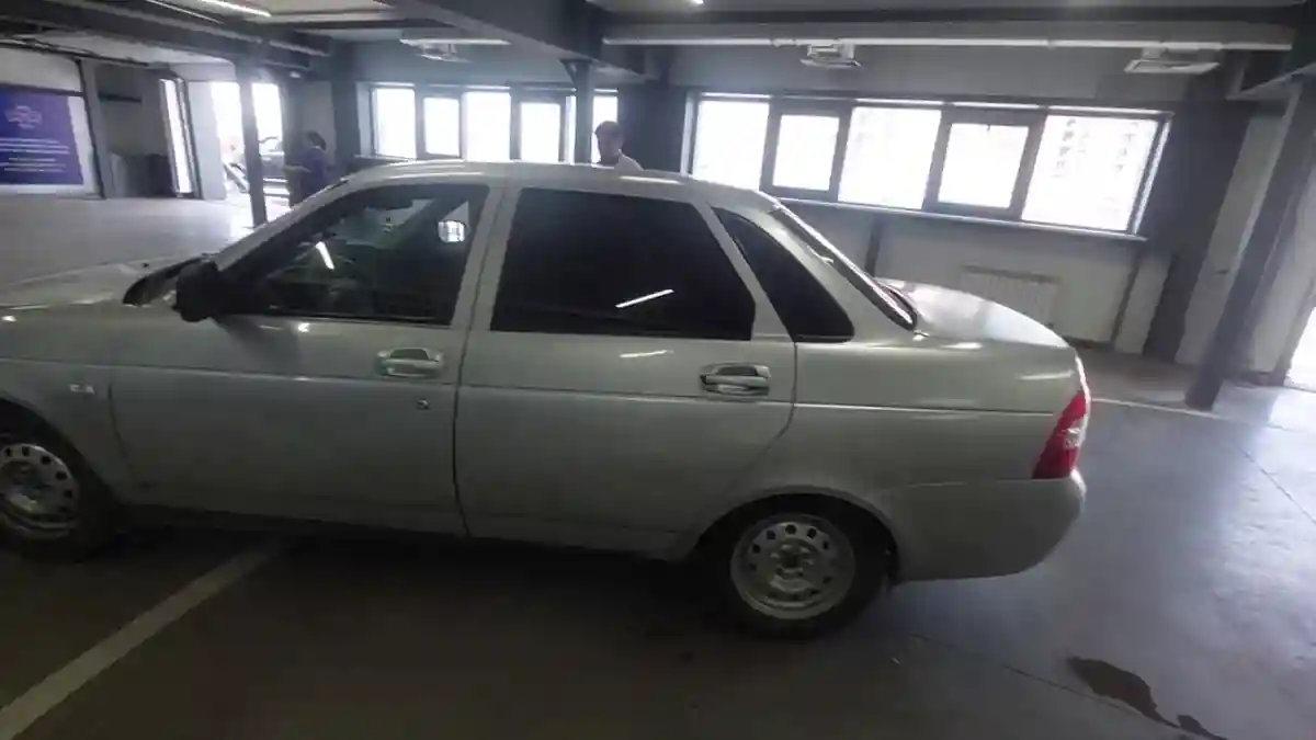 LADA (ВАЗ) Priora 2011 года за 1 700 000 тг. в Астана