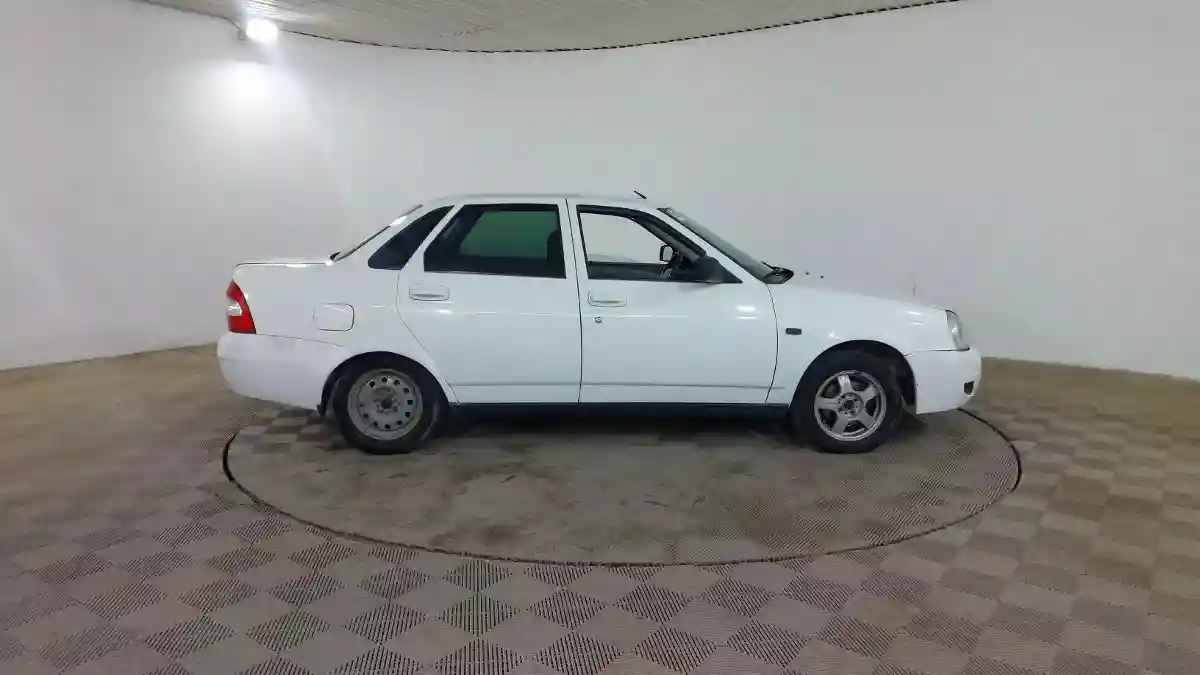 LADA (ВАЗ) Priora 2011 года за 1 590 000 тг. в Шымкент