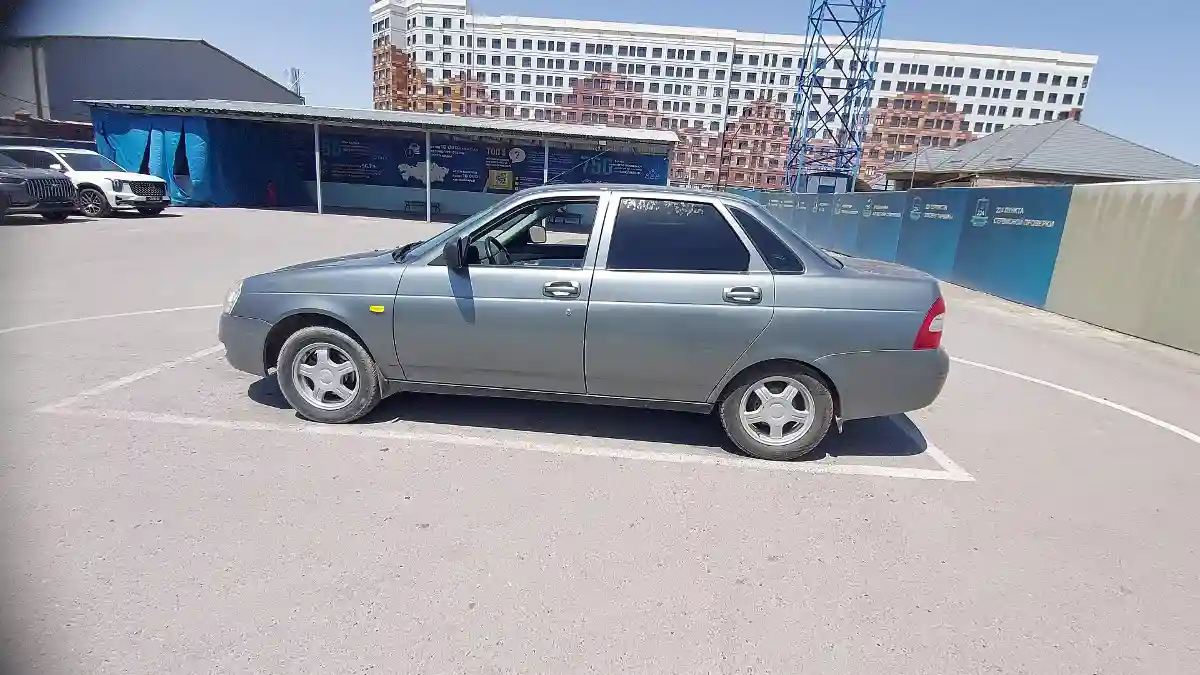 LADA (ВАЗ) Priora 2011 года за 1 800 000 тг. в Шымкент