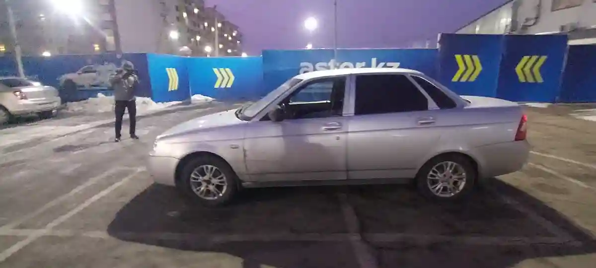 LADA (ВАЗ) Priora 2012 года за 2 000 000 тг. в Алматы