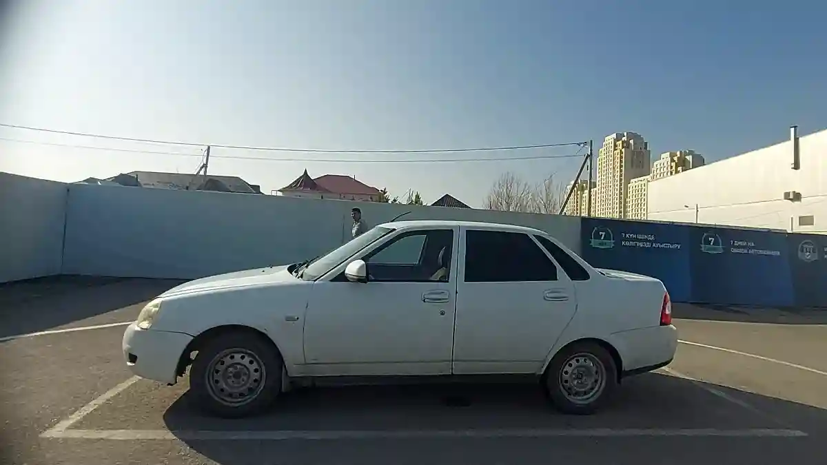 LADA (ВАЗ) Priora 2013 года за 1 400 000 тг. в Шымкент