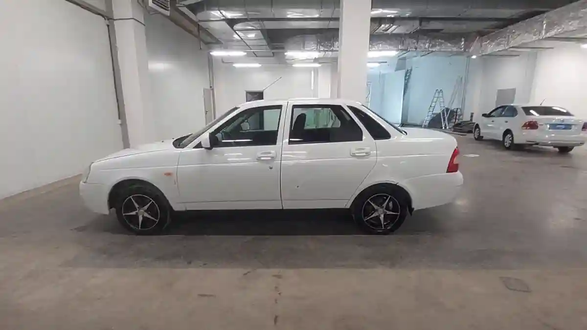 LADA (ВАЗ) Priora 2013 года за 2 450 000 тг. в Астана