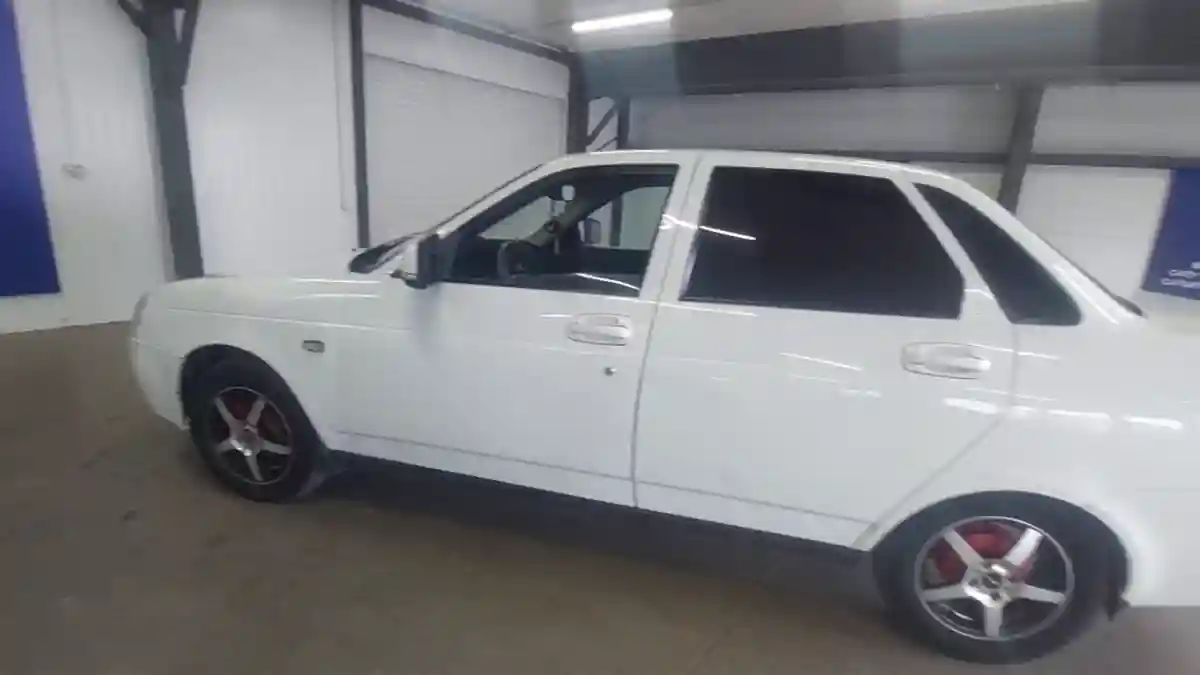 LADA (ВАЗ) Priora 2013 года за 2 300 000 тг. в Астана