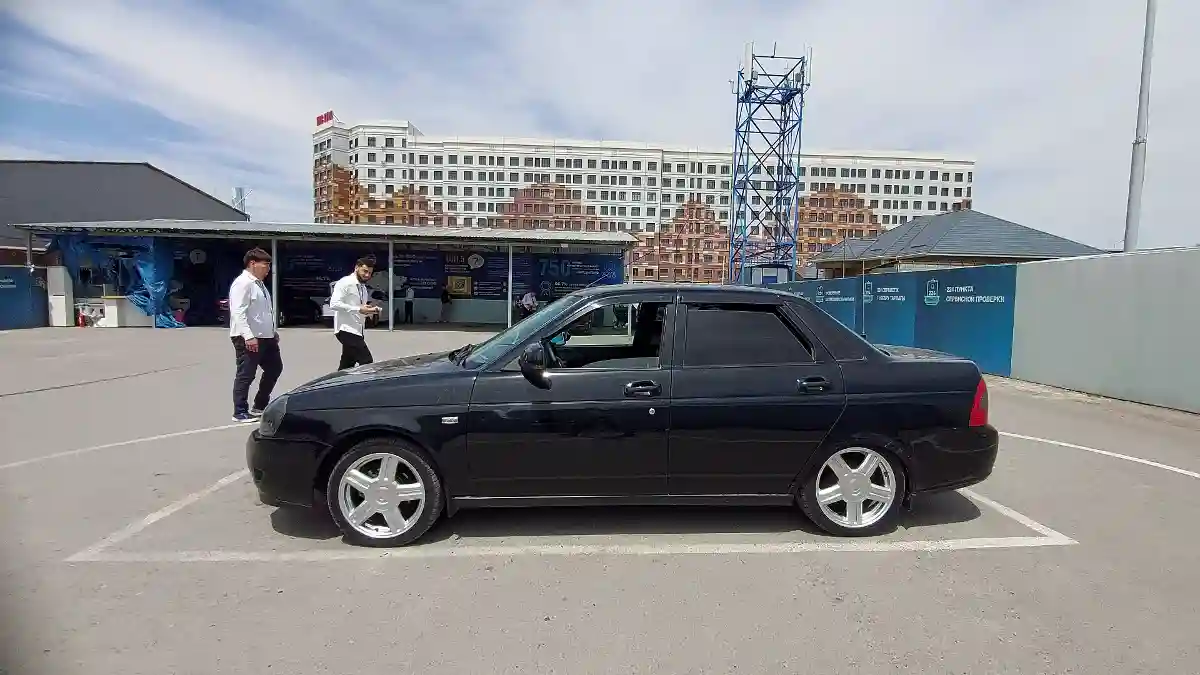 LADA (ВАЗ) Priora 2013 года за 3 200 000 тг. в Шымкент