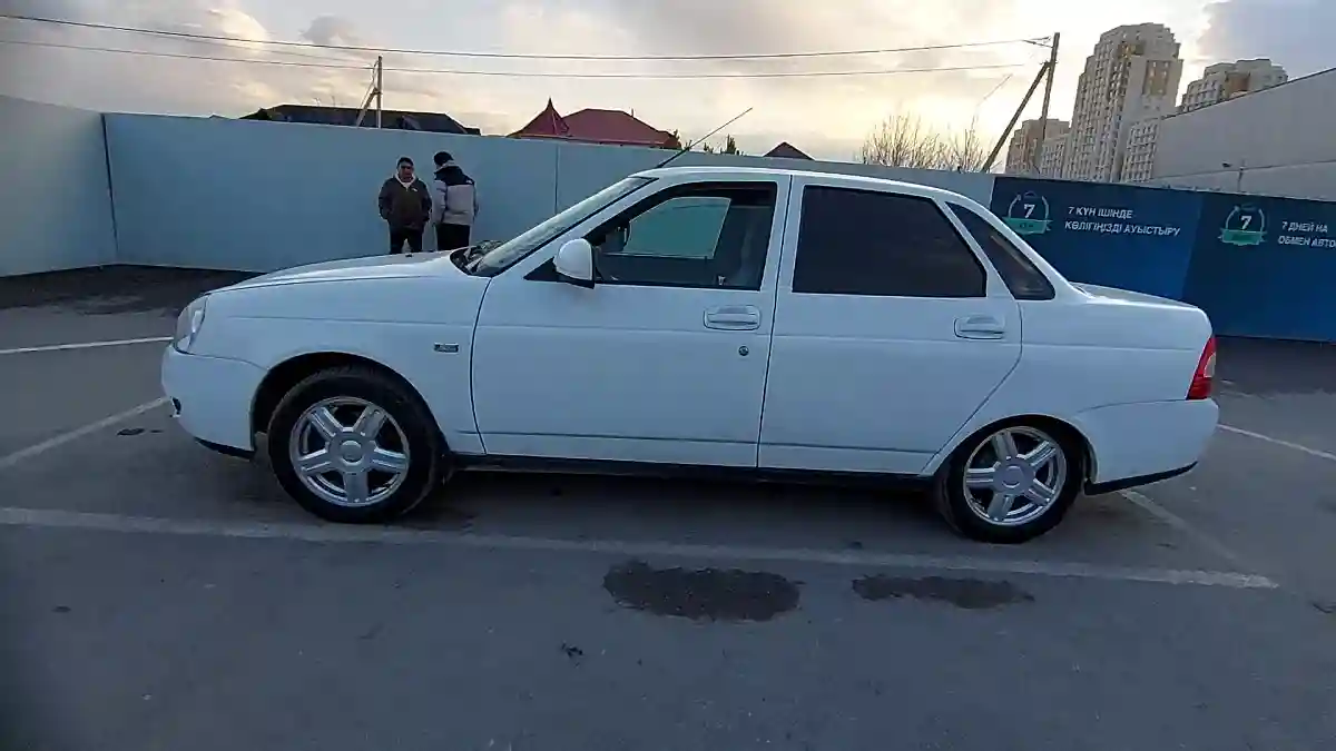 LADA (ВАЗ) Priora 2013 года за 2 600 000 тг. в Шымкент