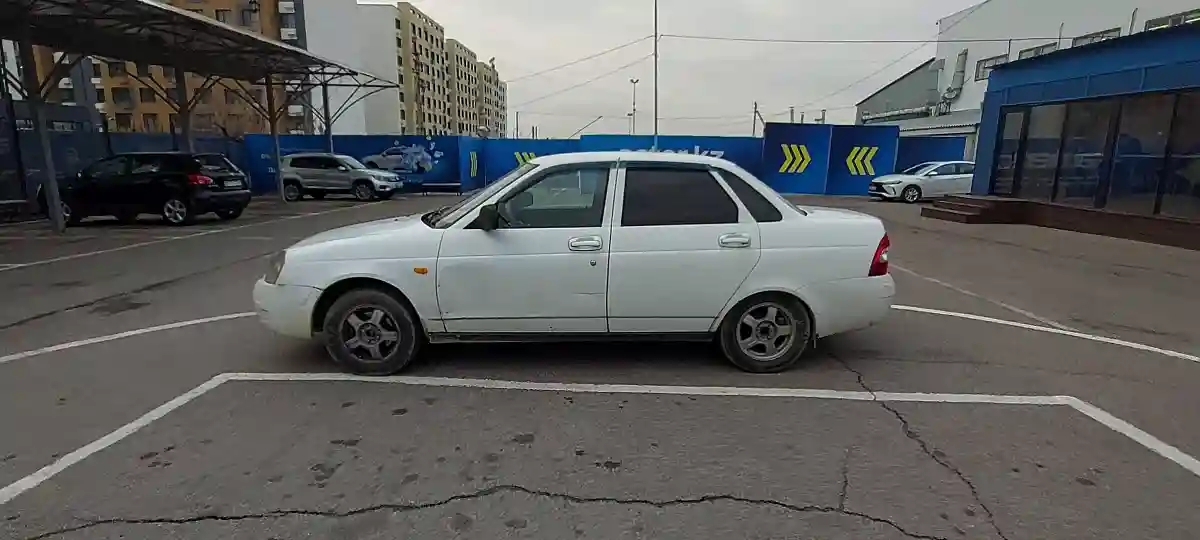 LADA (ВАЗ) Priora 2013 года за 2 500 000 тг. в Алматы