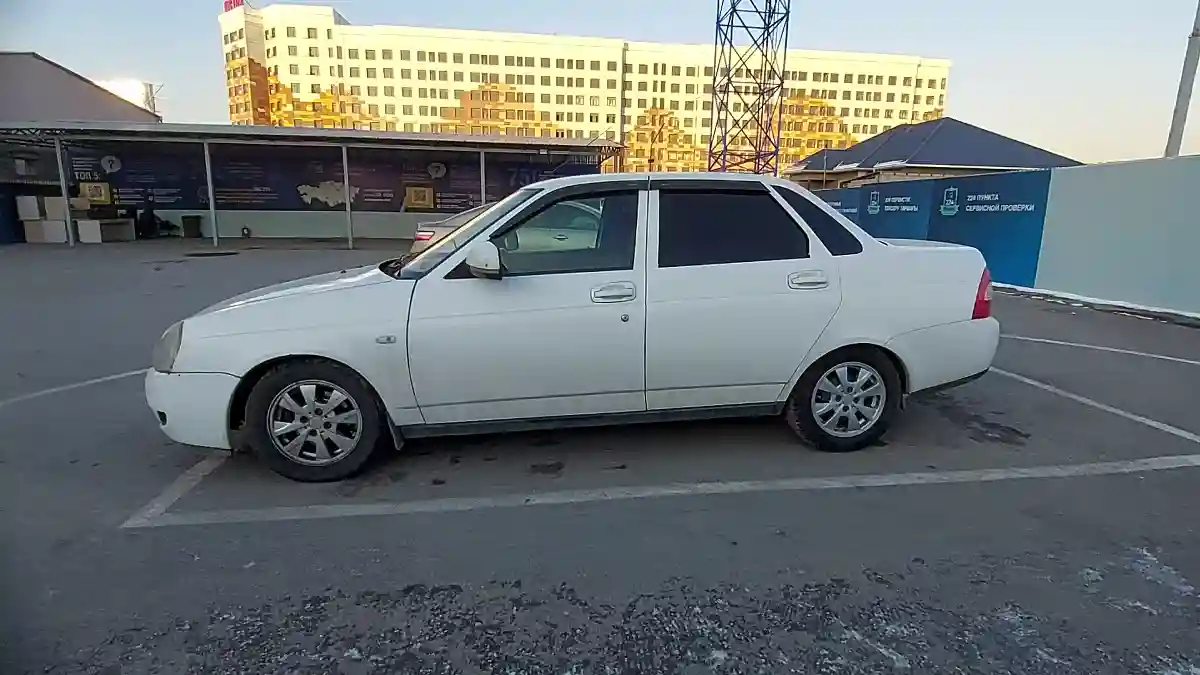 LADA (ВАЗ) Priora 2013 года за 2 200 000 тг. в Шымкент