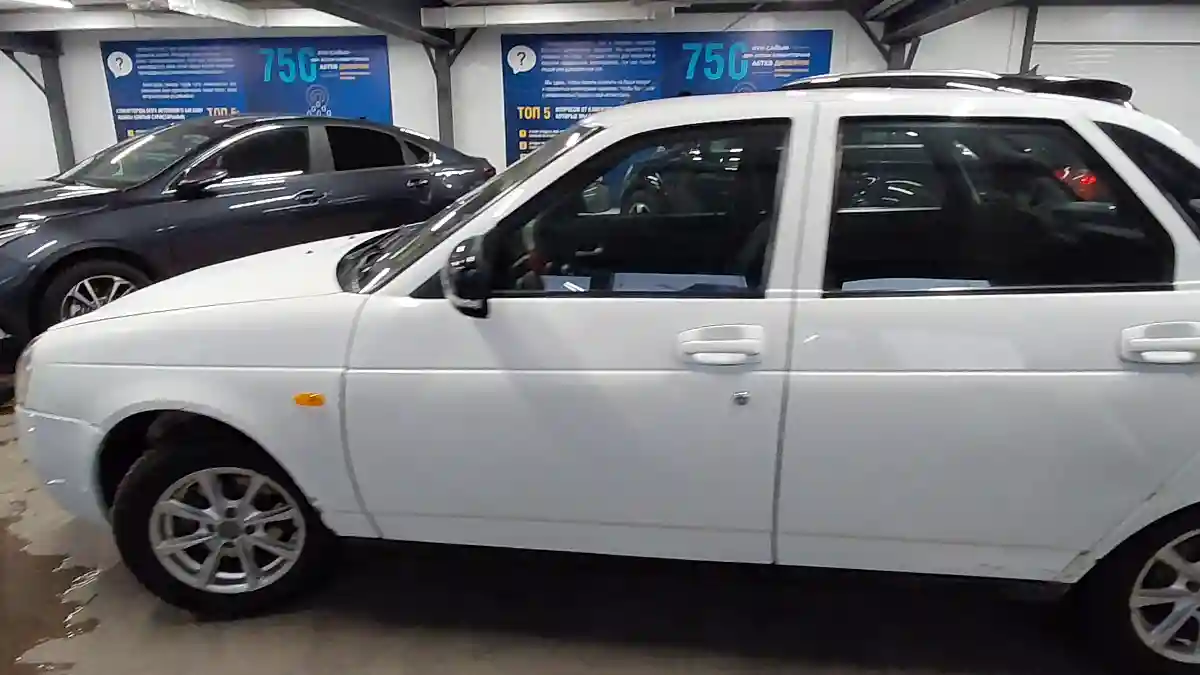 LADA (ВАЗ) Priora 2013 года за 1 700 000 тг. в Астана