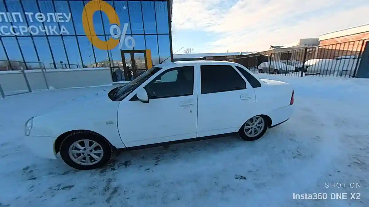 LADA (ВАЗ) Priora 2013 года за 1 800 000 тг. в Актобе