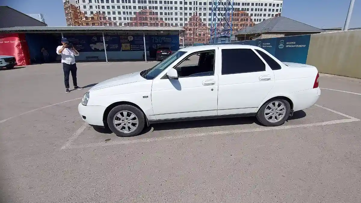 LADA (ВАЗ) Priora 2013 года за 2 200 000 тг. в Шымкент