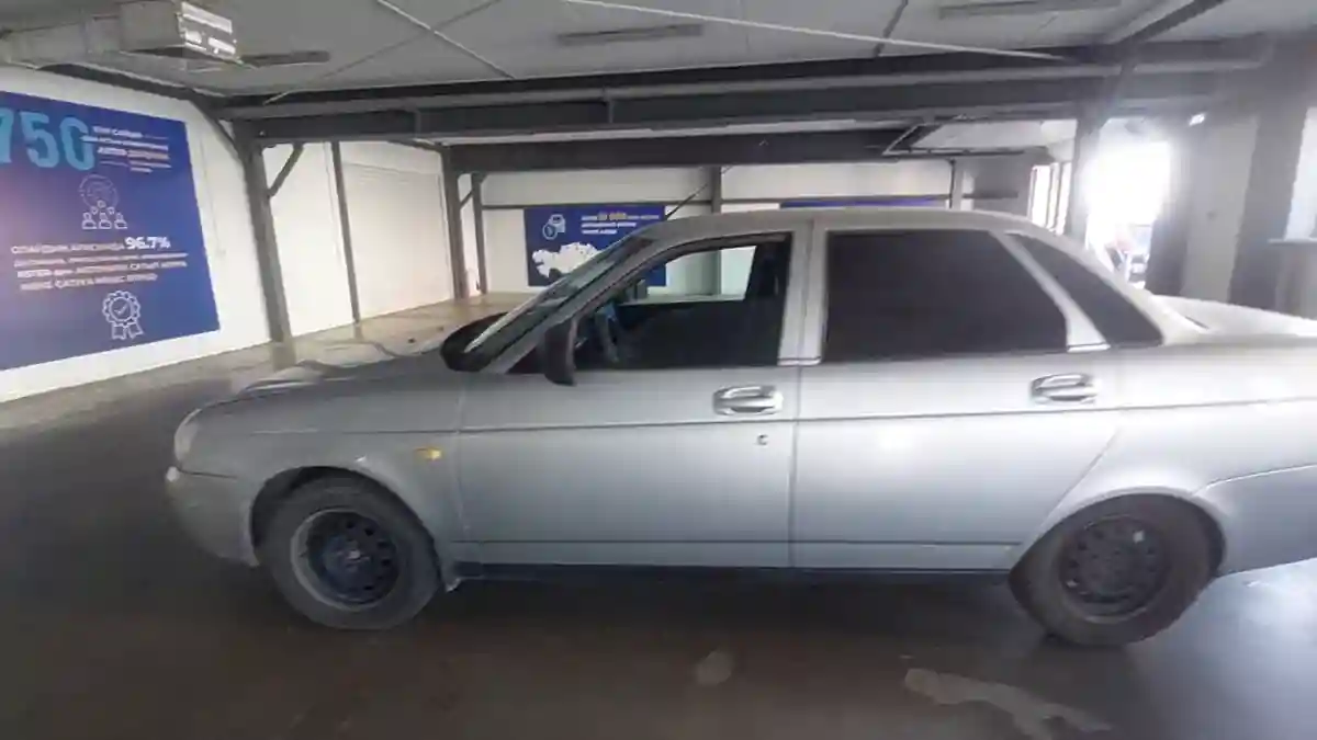 LADA (ВАЗ) Priora 2013 года за 1 890 000 тг. в Астана