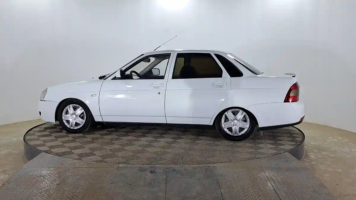 LADA (ВАЗ) Priora 2013 года за 1 690 000 тг. в Актобе
