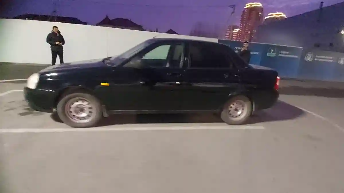 LADA (ВАЗ) Priora 2013 года за 2 500 000 тг. в Шымкент