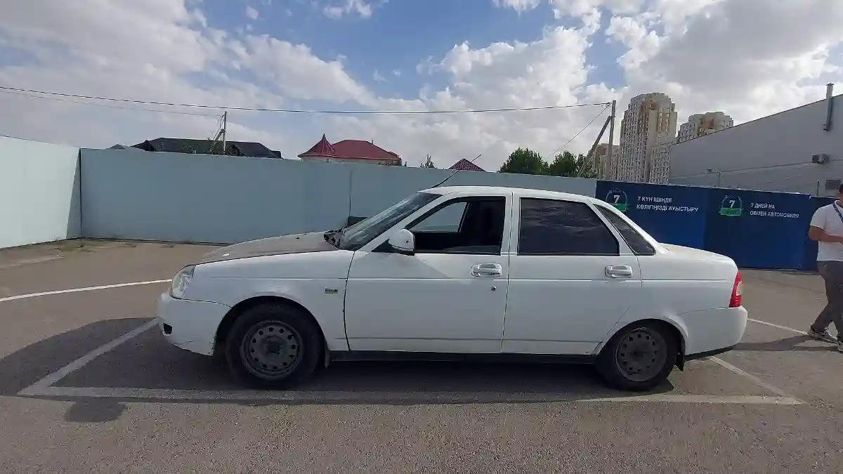 LADA (ВАЗ) Priora 2013 года за 2 300 000 тг. в Шымкент