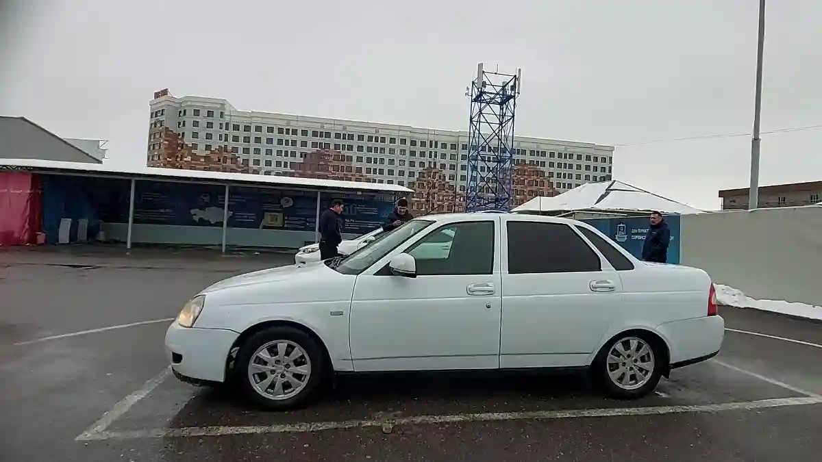 LADA (ВАЗ) Priora 2013 года за 2 500 000 тг. в Шымкент