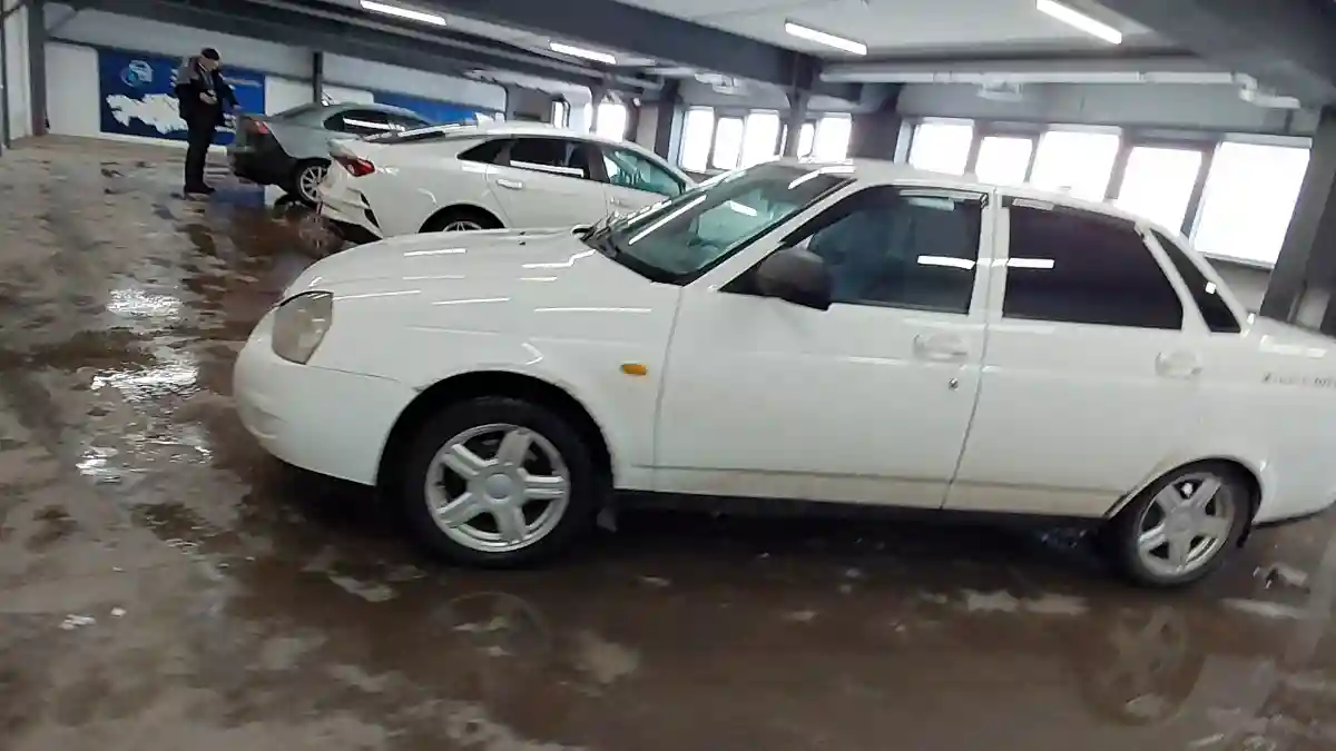 LADA (ВАЗ) Priora 2013 года за 2 200 000 тг. в Астана