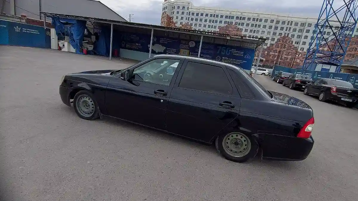 LADA (ВАЗ) Priora 2013 года за 3 200 000 тг. в Шымкент