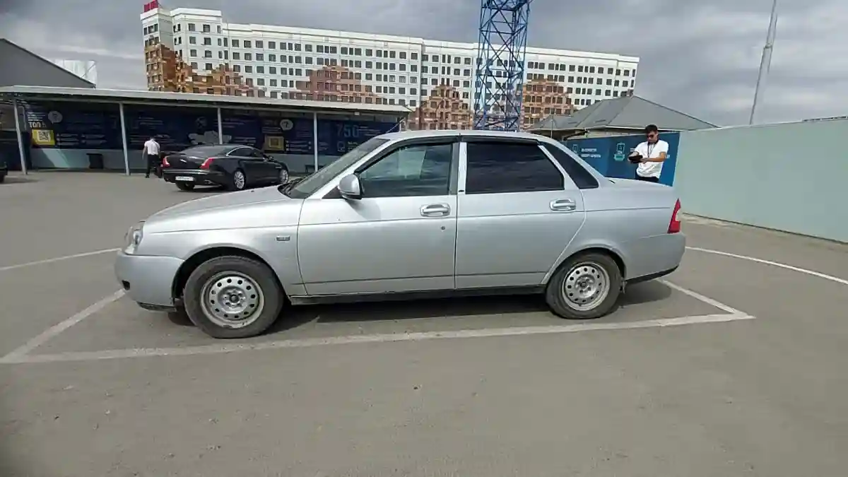 LADA (ВАЗ) Priora 2013 года за 2 700 000 тг. в Шымкент