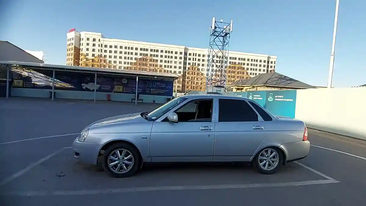 LADA (ВАЗ) Priora 2013 года за 3 800 000 тг. в Шымкент