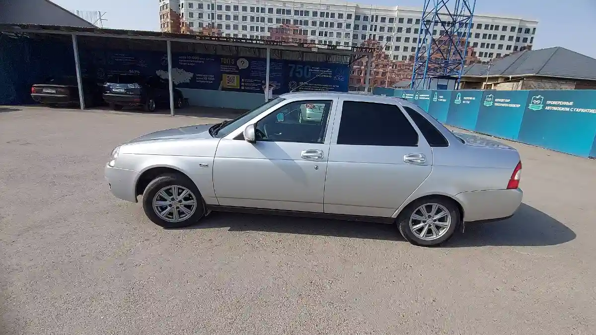 LADA (ВАЗ) Priora 2014 года за 2 800 000 тг. в Шымкент