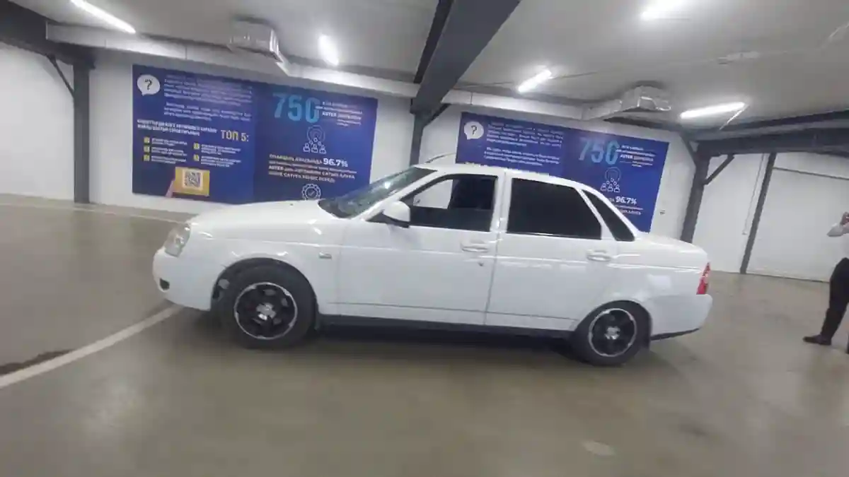 LADA (ВАЗ) Priora 2014 года за 2 500 000 тг. в Астана