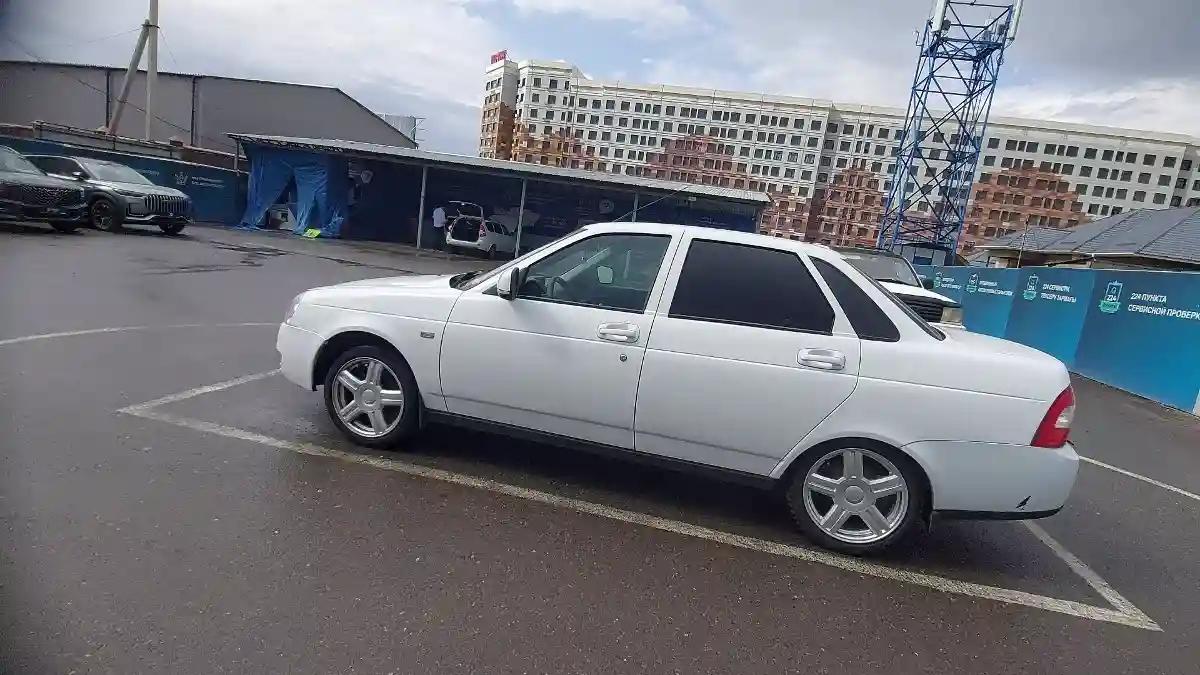 LADA (ВАЗ) Priora 2014 года за 3 000 000 тг. в Шымкент