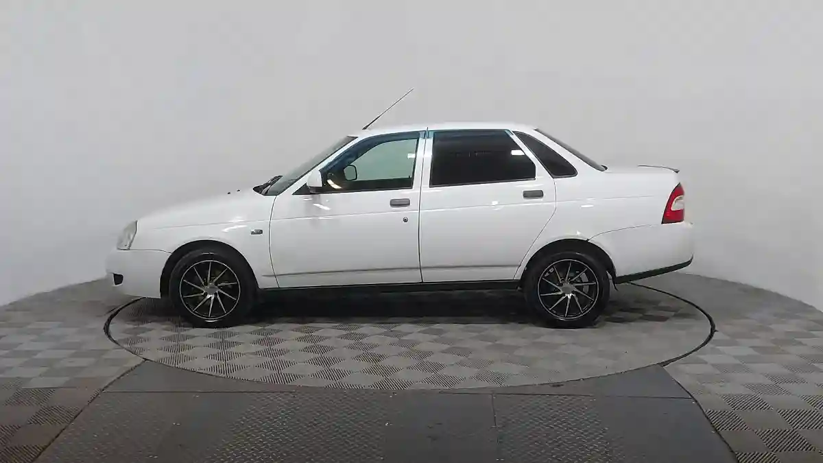 LADA (ВАЗ) Priora 2014 года за 2 690 000 тг. в Астана