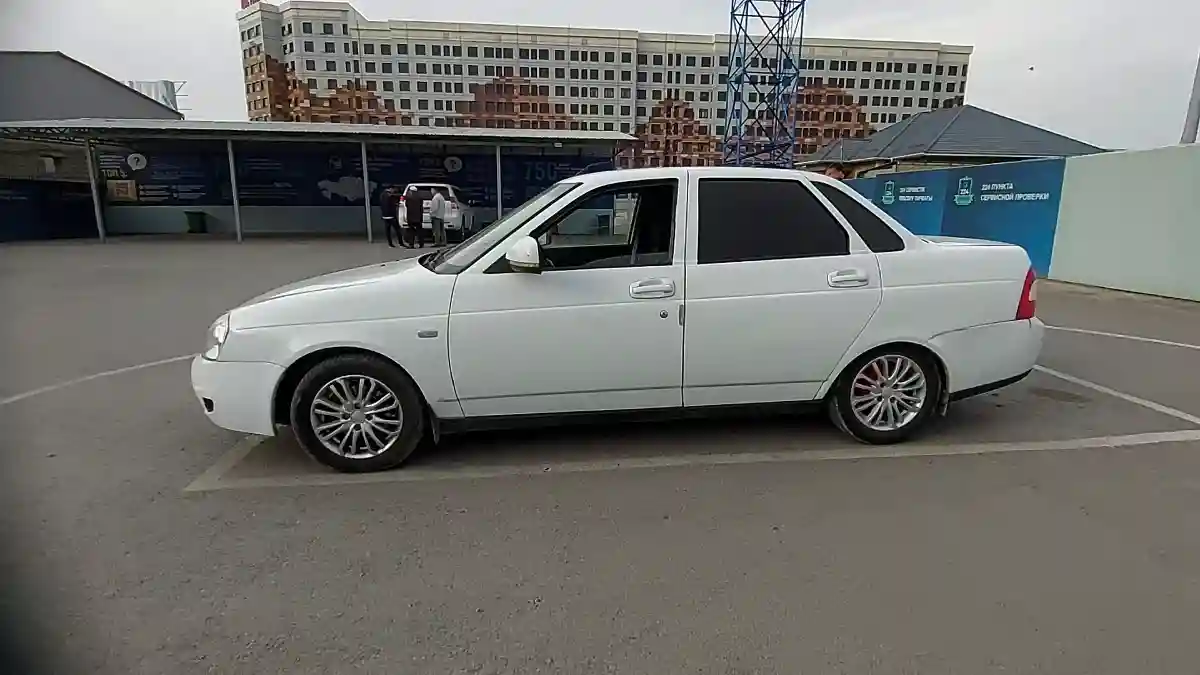 LADA (ВАЗ) Priora 2014 года за 2 500 000 тг. в Шымкент