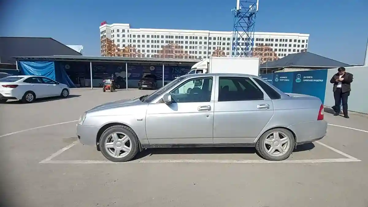 LADA (ВАЗ) Priora 2014 года за 2 500 000 тг. в Шымкент