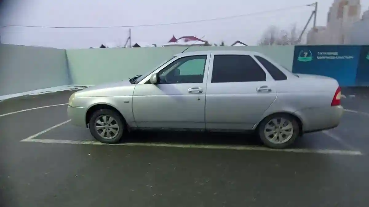 LADA (ВАЗ) Priora 2015 года за 2 500 000 тг. в Шымкент