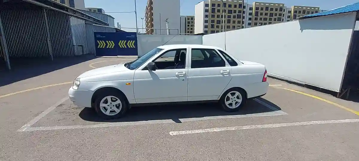 LADA (ВАЗ) Priora 2015 года за 2 800 000 тг. в Алматы