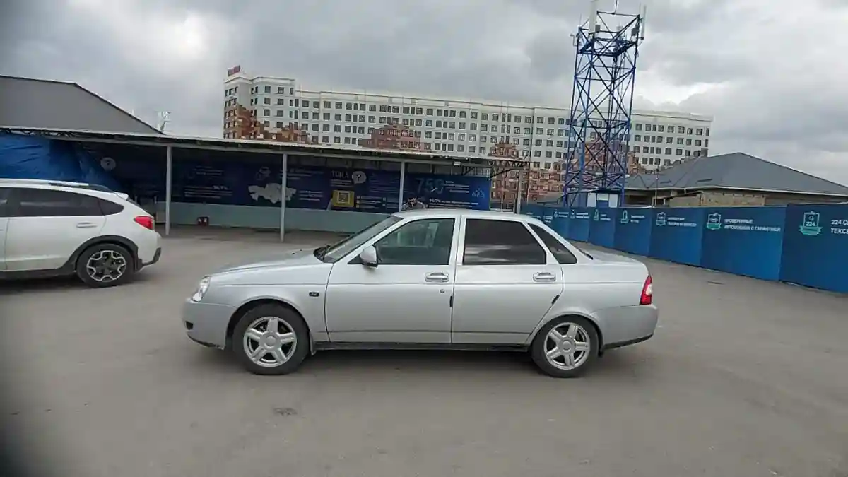 LADA (ВАЗ) Priora 2015 года за 3 500 000 тг. в Шымкент