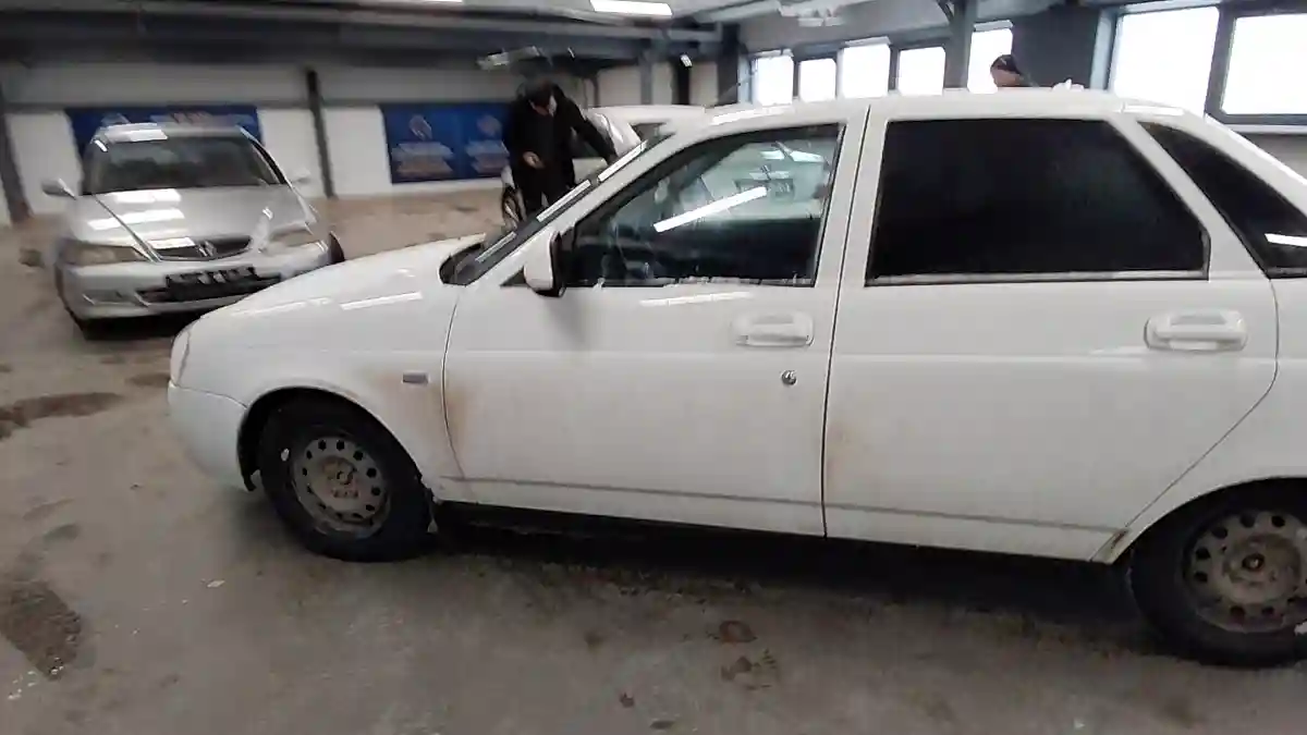 LADA (ВАЗ) Priora 2015 года за 3 500 000 тг. в Астана