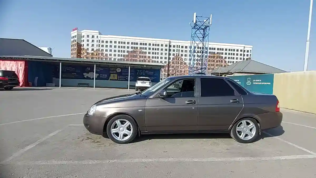 LADA (ВАЗ) Priora 2015 года за 3 500 000 тг. в Шымкент