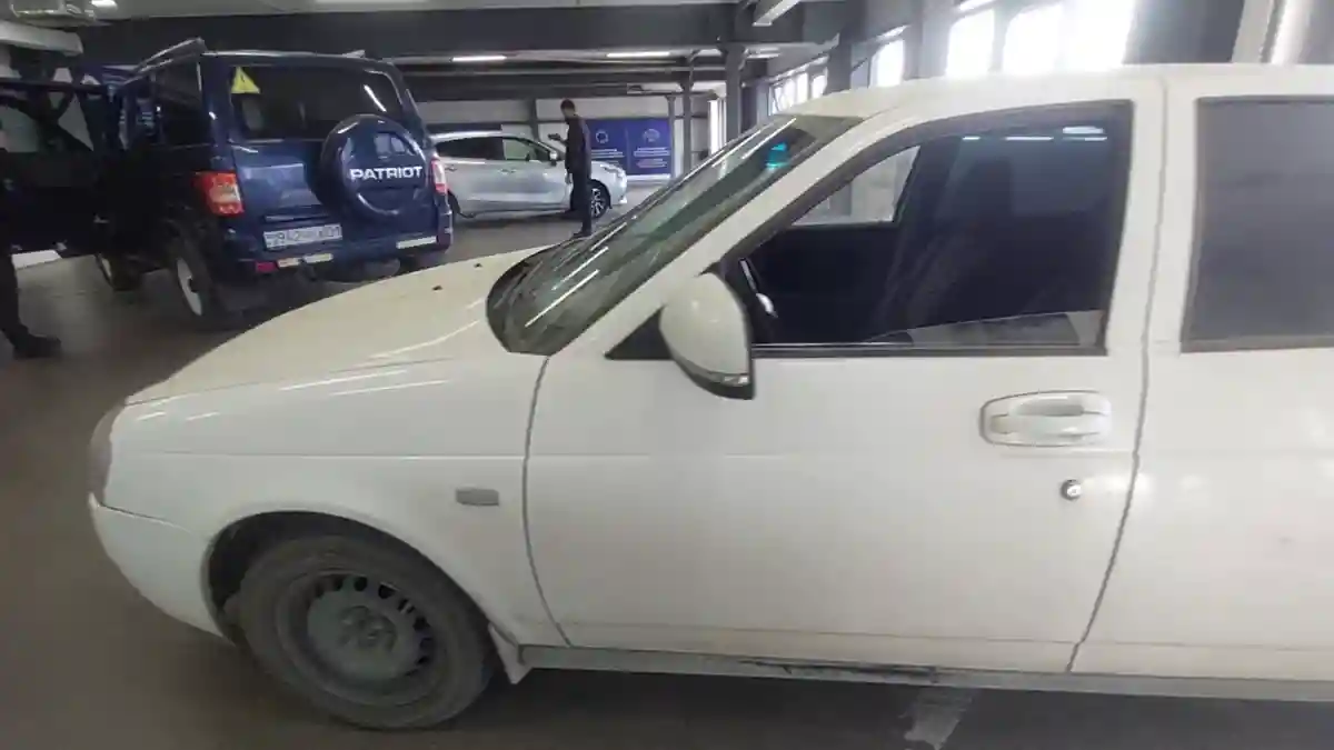 LADA (ВАЗ) Priora 2015 года за 2 800 000 тг. в Астана