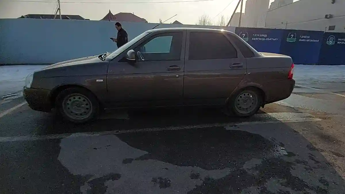 LADA (ВАЗ) Priora 2015 года за 4 000 000 тг. в Шымкент