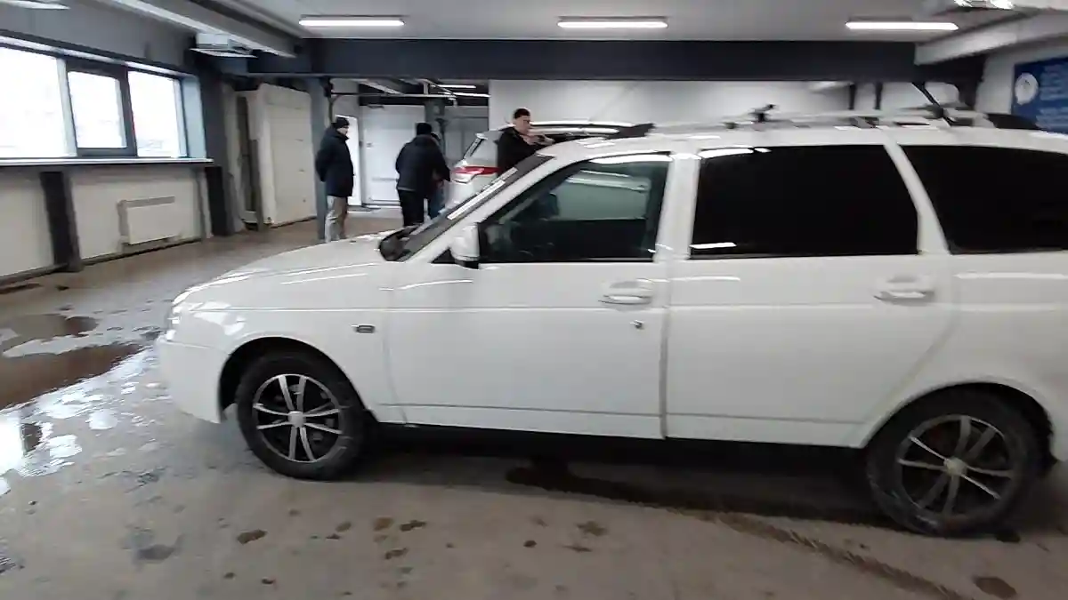 LADA (ВАЗ) Priora 2013 года за 2 000 000 тг. в Астана