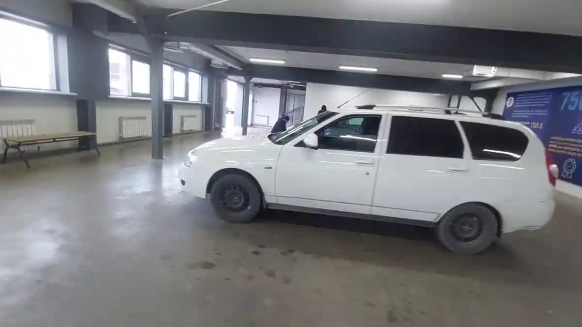 LADA (ВАЗ) Priora 2013 года за 2 400 000 тг. в Астана