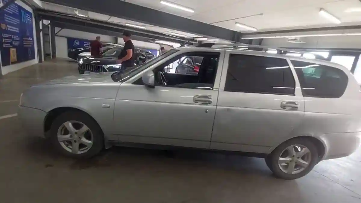 LADA (ВАЗ) Priora 2013 года за 1 900 000 тг. в Астана