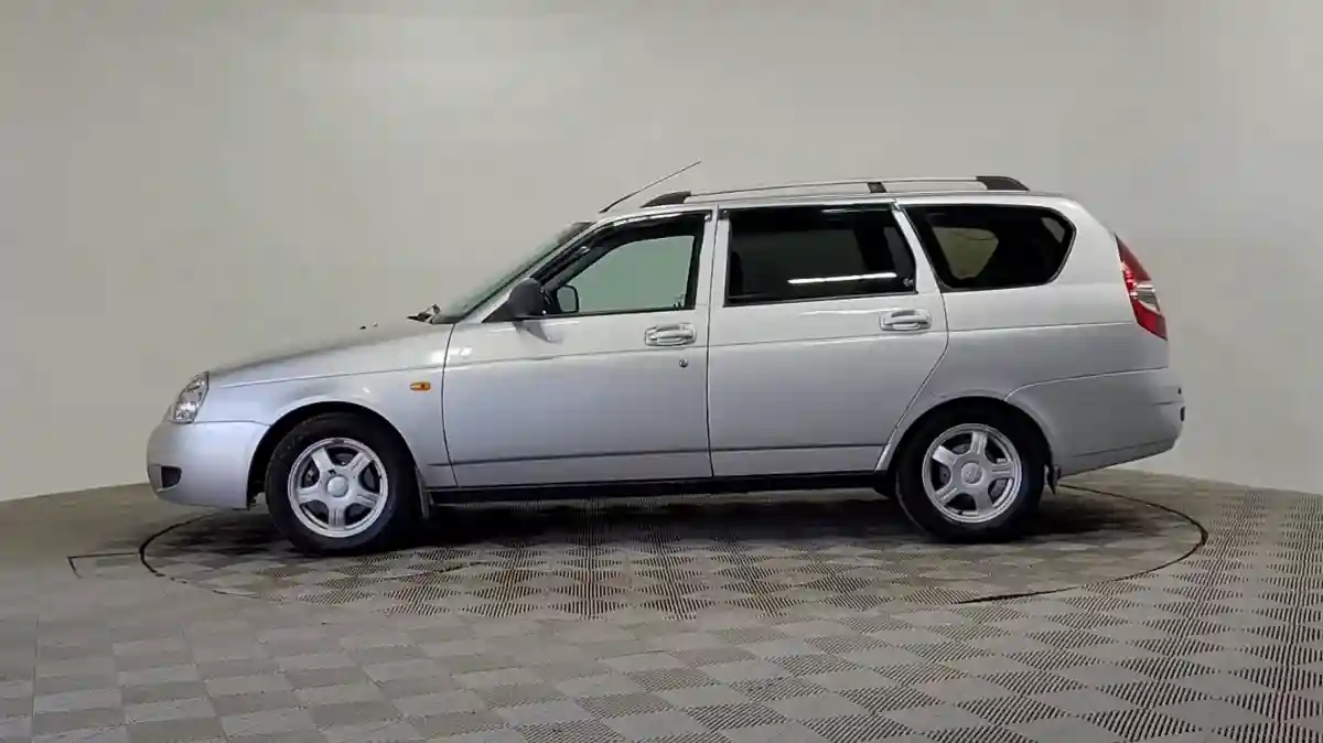 LADA (ВАЗ) Priora 2013 года за 1 990 000 тг. в Алматы