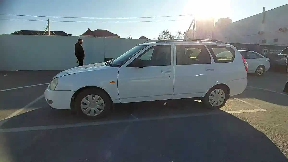 LADA (ВАЗ) Priora 2013 года за 2 000 000 тг. в Шымкент