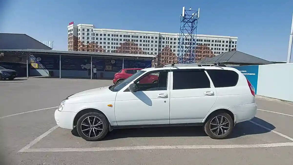 LADA (ВАЗ) Priora 2013 года за 2 500 000 тг. в Шымкент