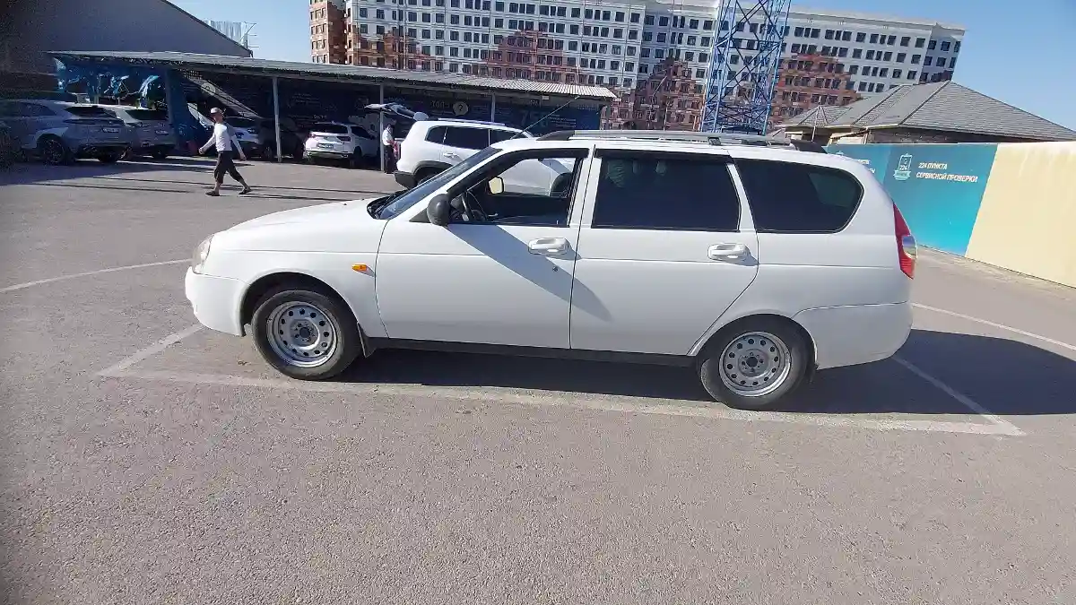 LADA (ВАЗ) Priora 2013 года за 2 000 000 тг. в Шымкент