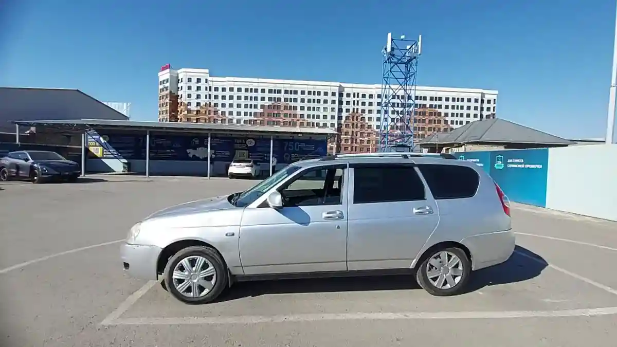 LADA (ВАЗ) Priora 2014 года за 2 000 000 тг. в Шымкент