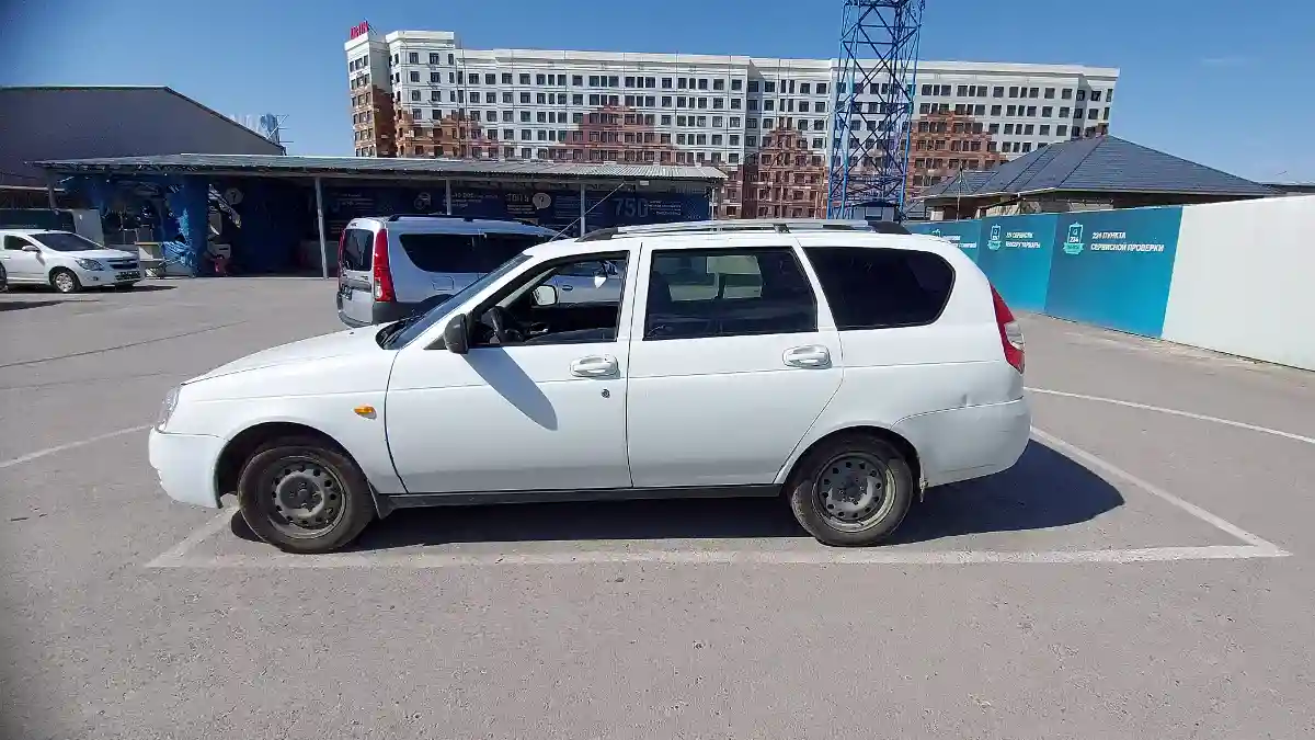 LADA (ВАЗ) Priora 2014 года за 2 000 000 тг. в Шымкент