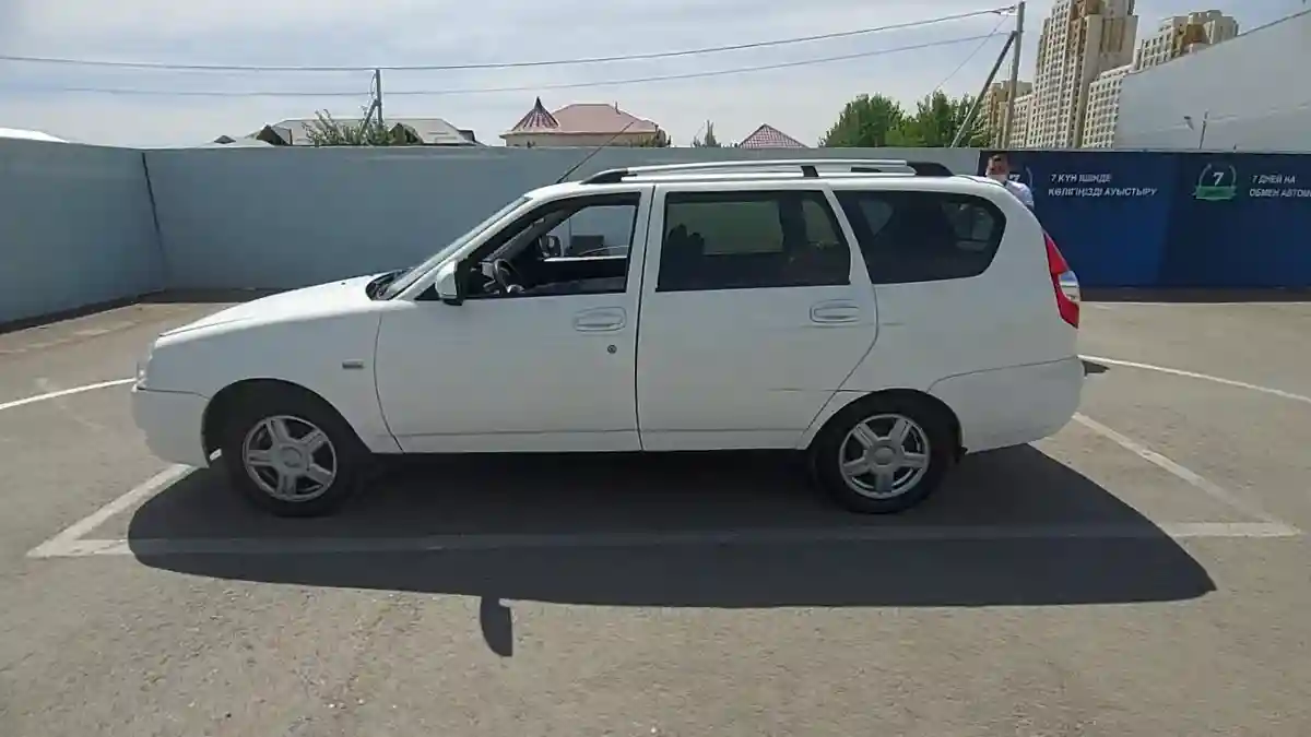 LADA (ВАЗ) Priora 2014 года за 2 500 000 тг. в Шымкент