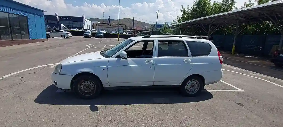 LADA (ВАЗ) Priora 2014 года за 2 000 000 тг. в Алматы