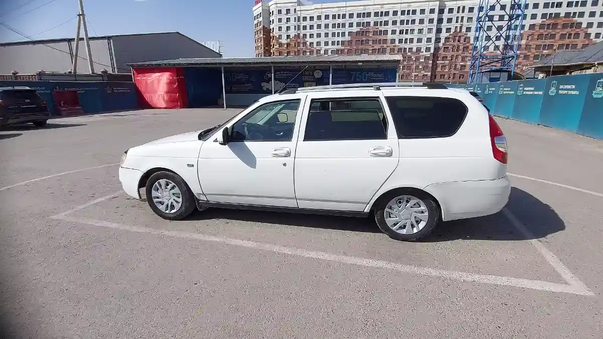 LADA (ВАЗ) Priora 2014 года за 2 000 000 тг. в Шымкент