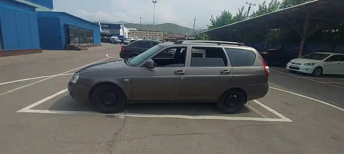 LADA (ВАЗ) Priora 2015 года за 2 500 000 тг. в Алматы